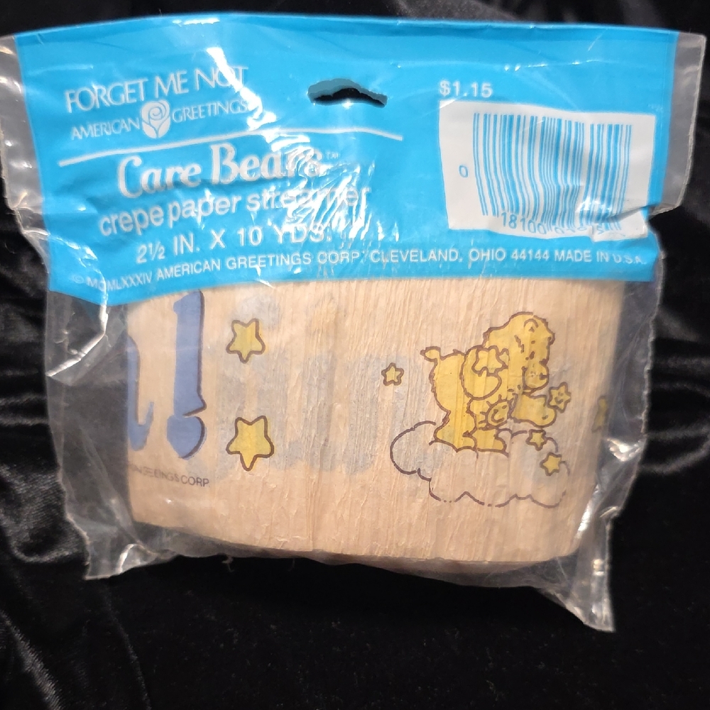 American Greetings Care‎ Bears Blue and Yellow Crepe Paper Streamer